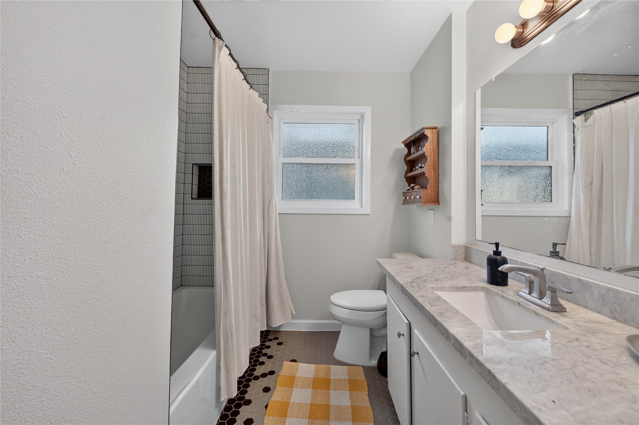 6226 Birdwood Road Houston, TX 77074 - Photo 29 of 43 Gallery Image 29