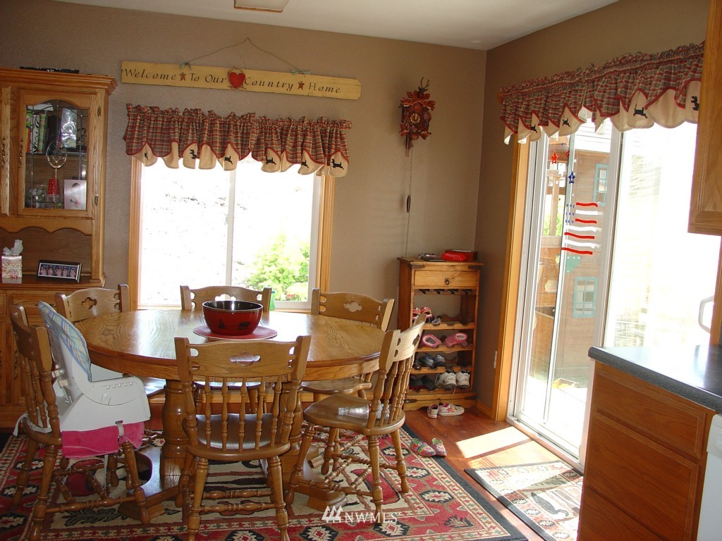 17723 Cook Road Southeast Yelm, WA 98597 - Photo 8 of 17 Gallery Image 8