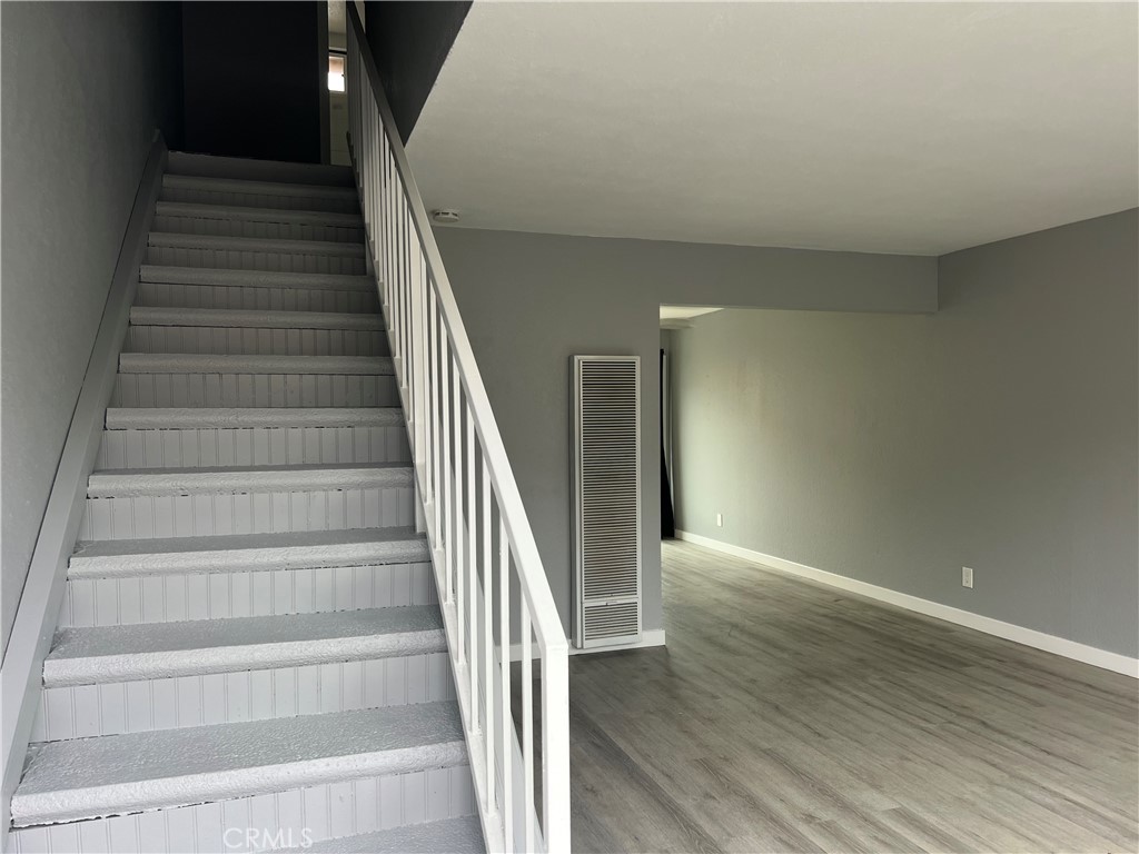 136 West 53rd Street, Unit A Long Beach, CA 90805 - Photo 3 of 13 a view of entryway