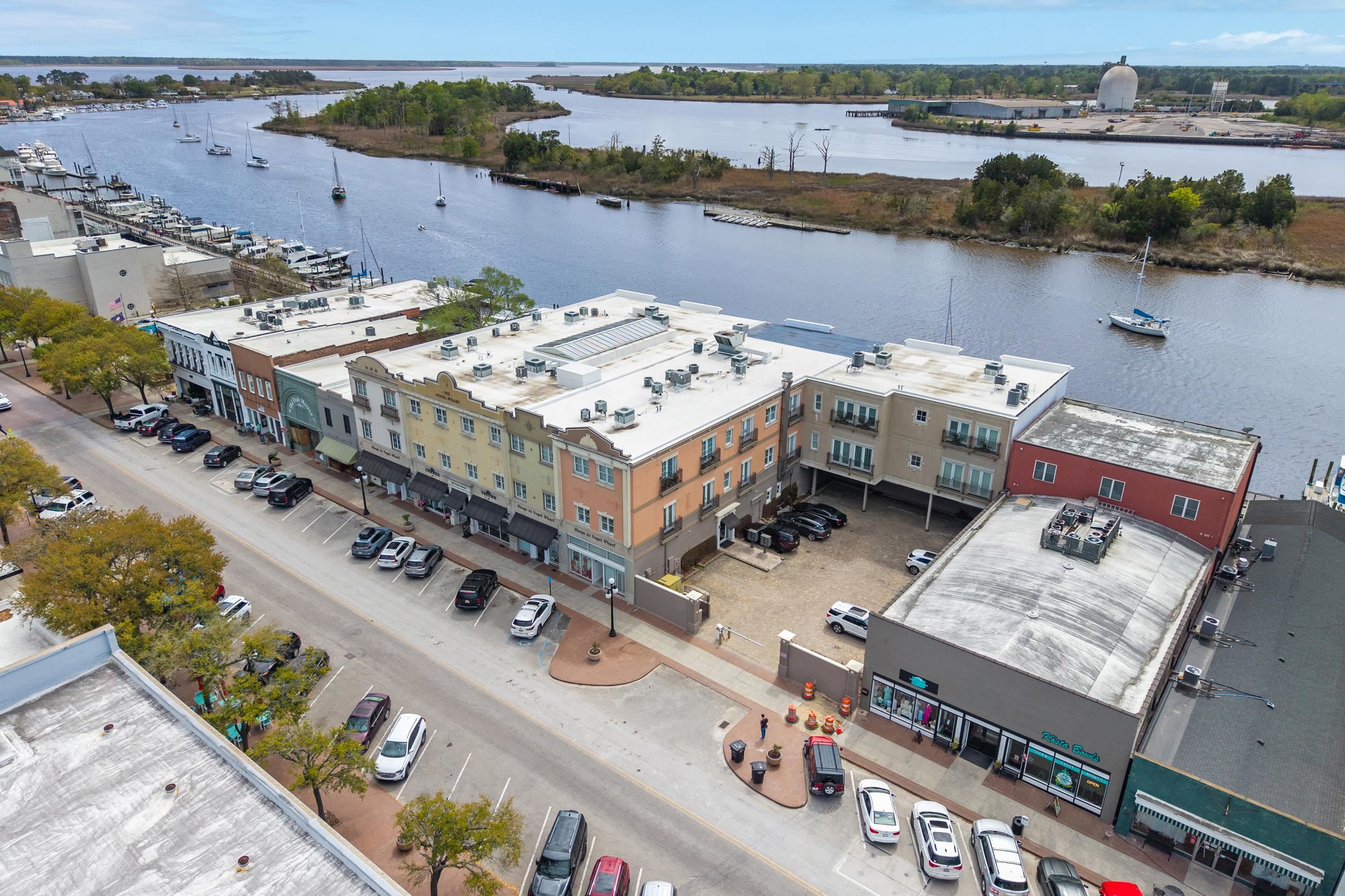 815 Front Street, Unit 2I Georgetown, SC 29440 - Photo 2 of 56