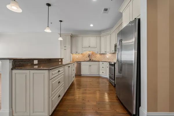 $619,900 | 815 Front Street, Unit 2I, Georgetown, SC 29440