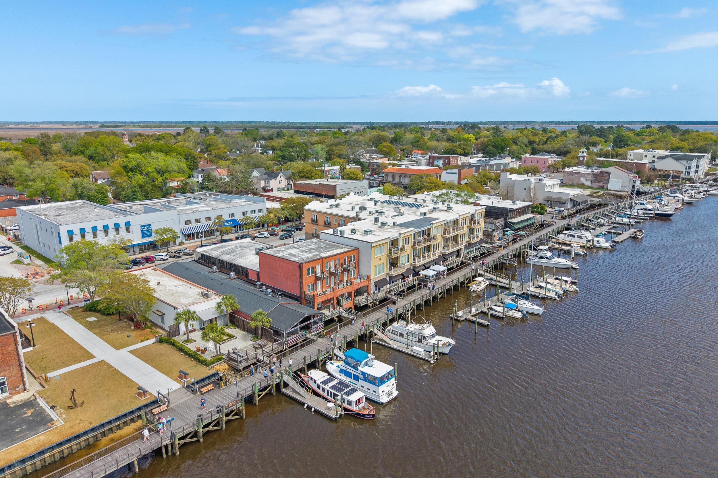 815 Front Street, Unit 2I Georgetown, SC 29440 - Photo 4 of 56