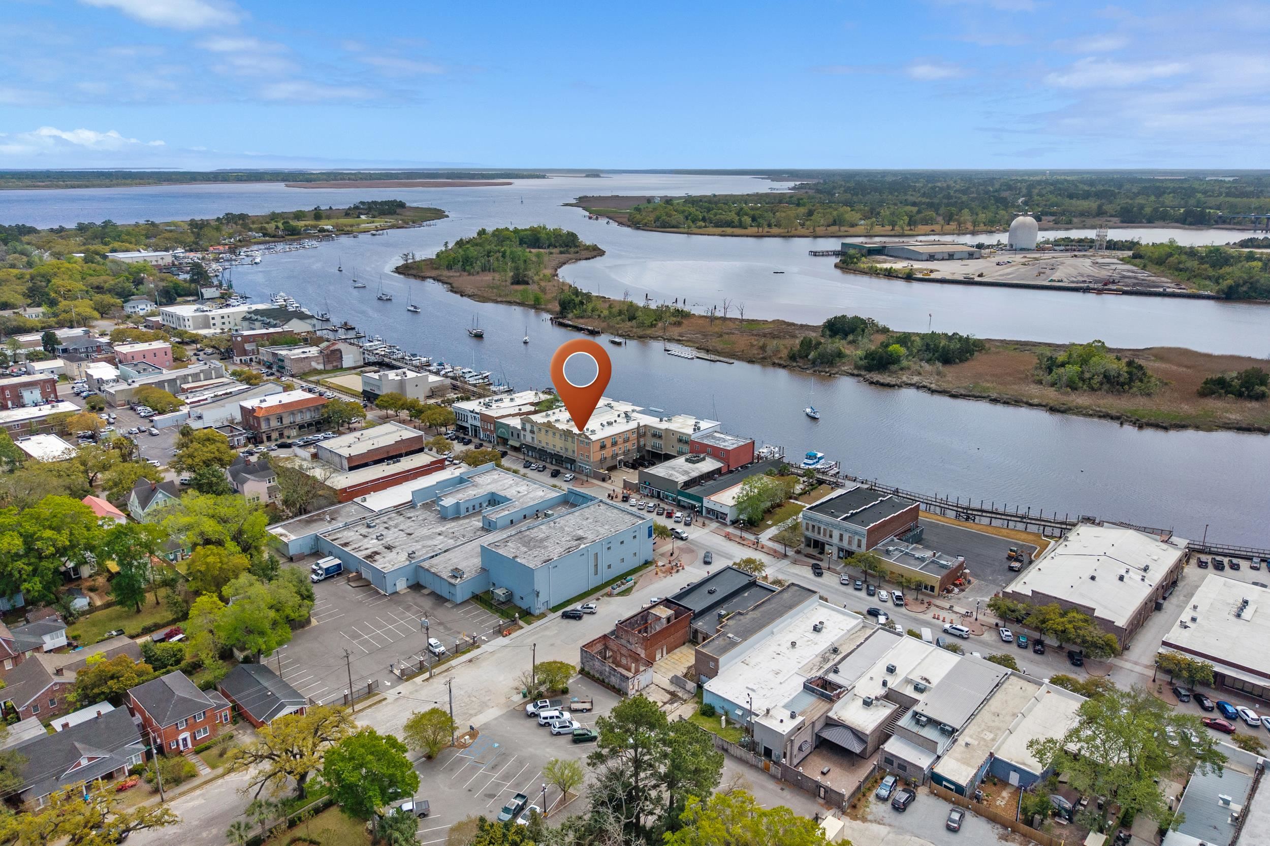 815 Front Street, Unit 2I Georgetown, SC 29440 - Photo 7 of 56