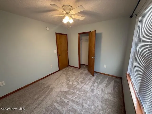 $1,750 | 114 Lawndale Lane, Sneads Ferry, NC 28460