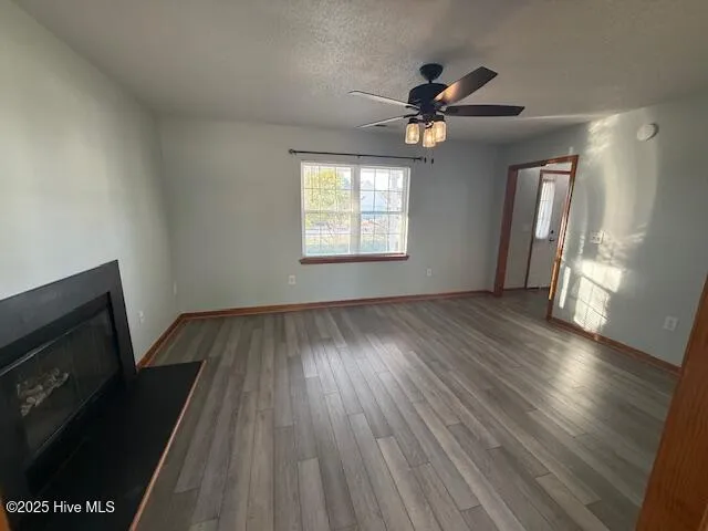 $1,750 | 114 Lawndale Lane, Sneads Ferry, NC 28460