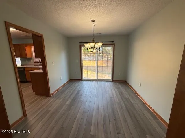 $1,750 | 114 Lawndale Lane, Sneads Ferry, NC 28460