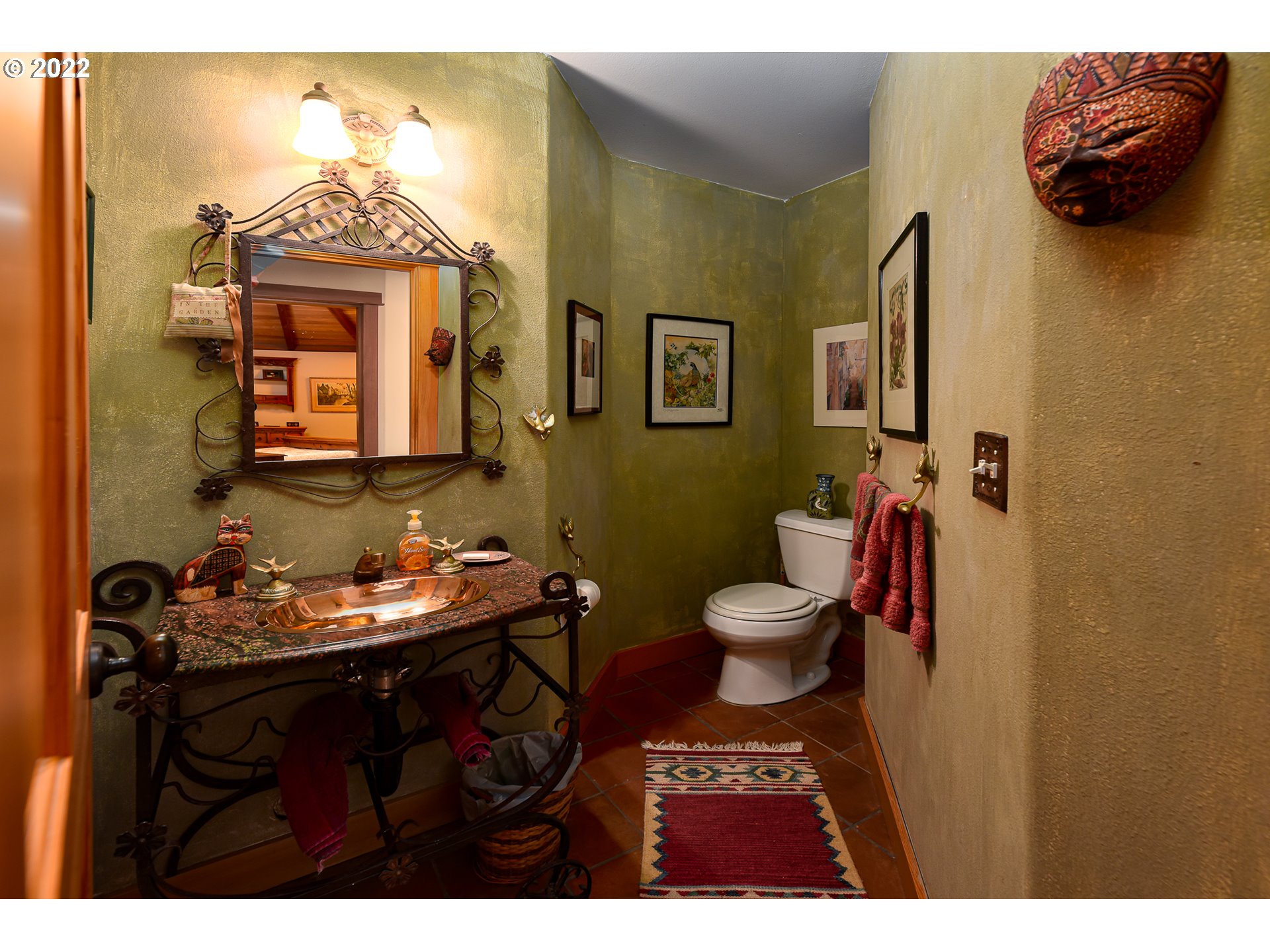 2870 Spring Boulevard Eugene, OR 97403 - Photo 13 of 28 Gallery Image 13