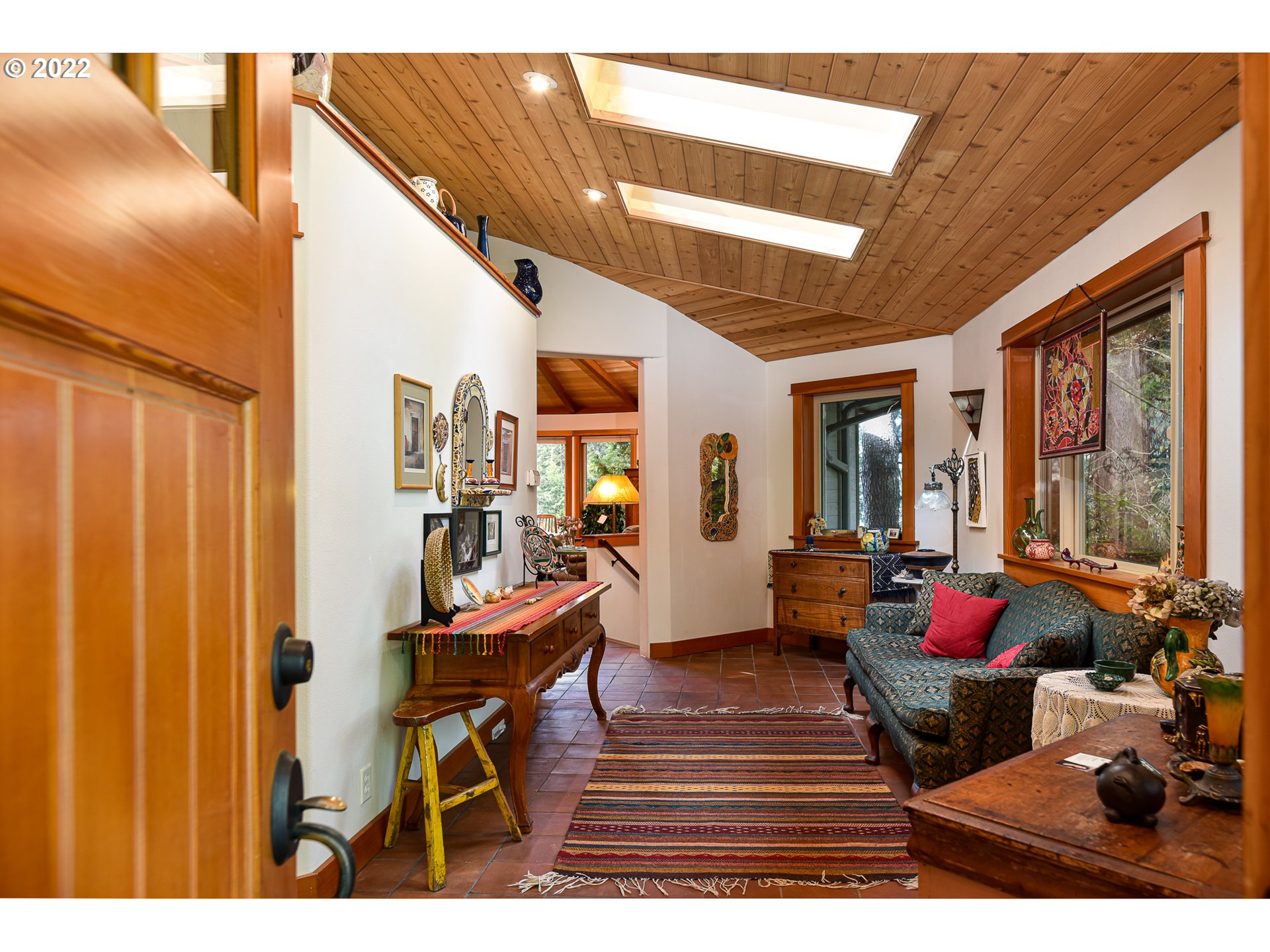 2870 Spring Boulevard Eugene, OR 97403 - Photo 3 of 28 Gallery Image 3