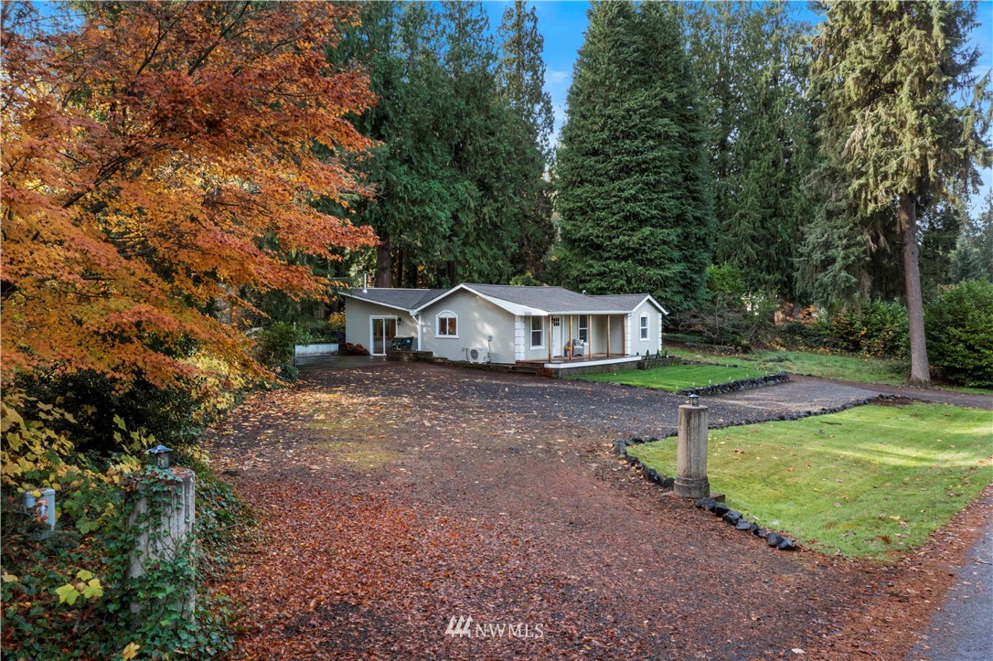 7635 Fair Oaks Road Southeast Olympia, WA 98513 - Photo 4 of 35 Gallery Image 4