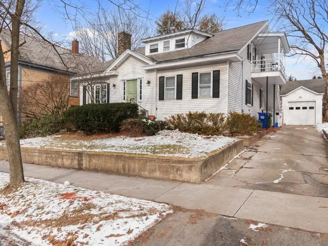 $725,000 | 468 North Street, Burlington, VT 05401