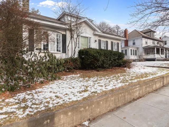 $725,000 | 468 North Street, Burlington, VT 05401