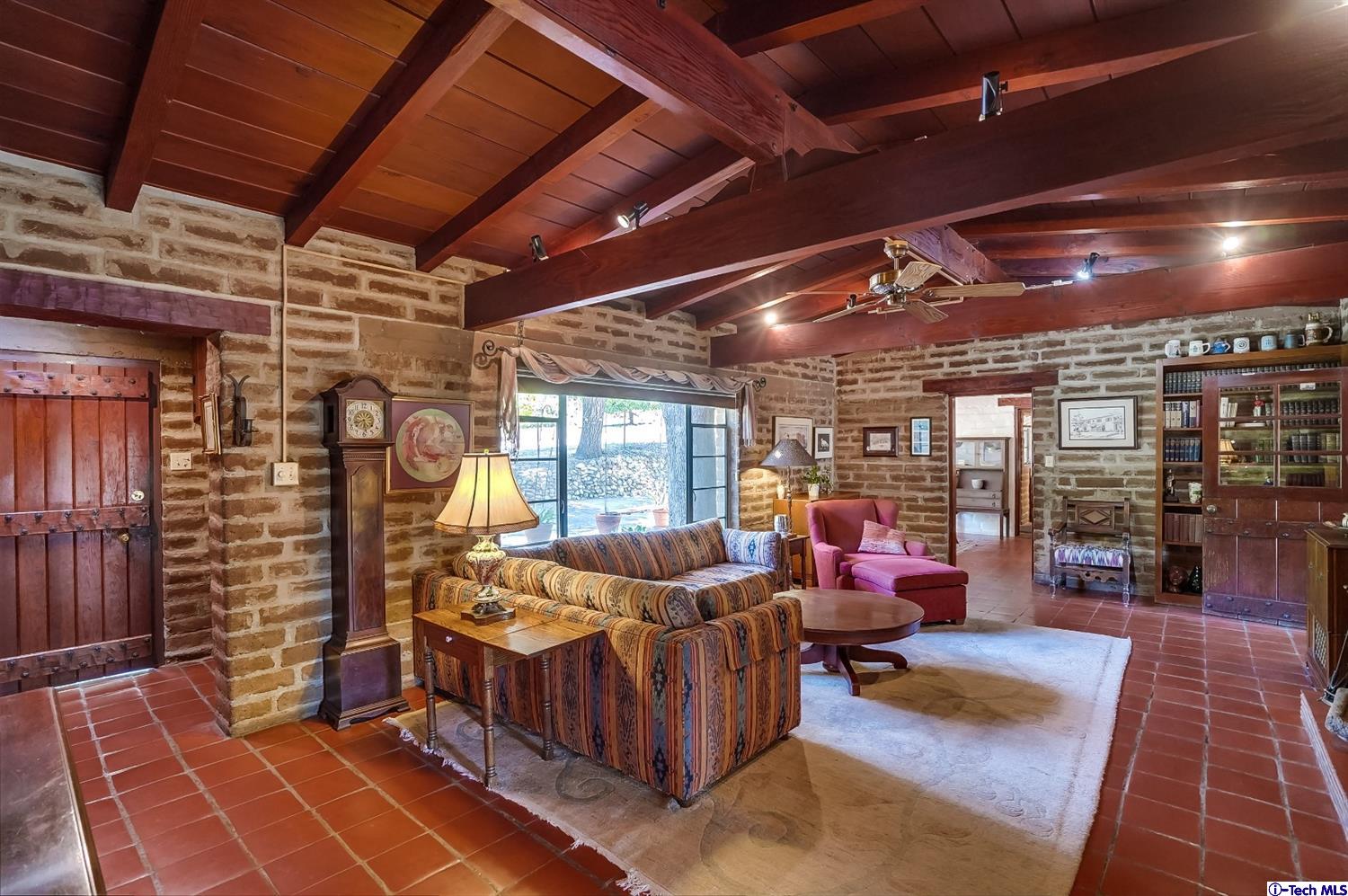 3552 Hollyslope Road Altadena, CA 91001 - Photo 7 of 33 Gallery Image 7