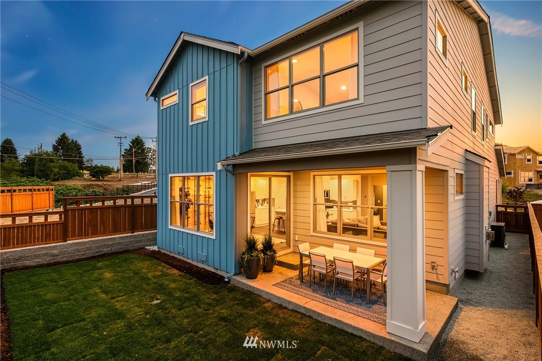 257 Southwest 96th Place Seattle, WA 98106 - Photo 29 of 30 Gallery Image 29