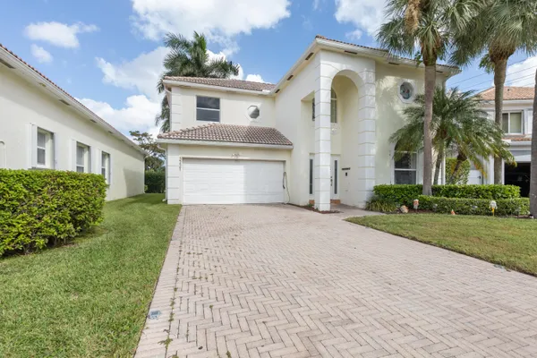 $4,700 | 3221 El Camino West Palm Beach, West Palm Beach, FL 33409