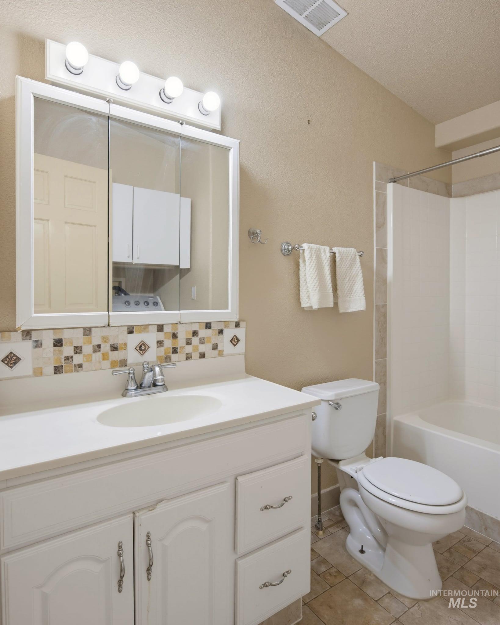 21568-21566 Market Road Parma, ID 83660 - Photo 32 of 48 Gallery Image 32