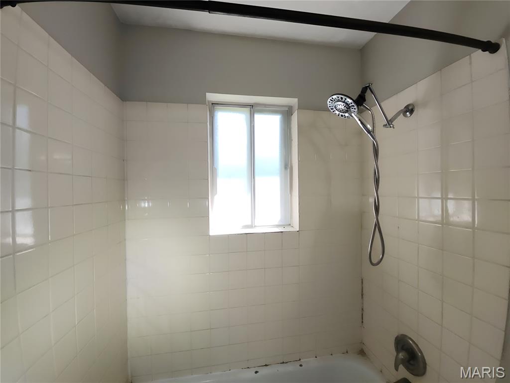 1816 West Drive High Ridge, MO 63049 - Photo 10 of 16