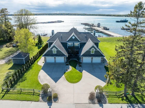 $1,149,000 | 8111 Harbor Lane, Unit 102, Baileys Harbor, WI 54202