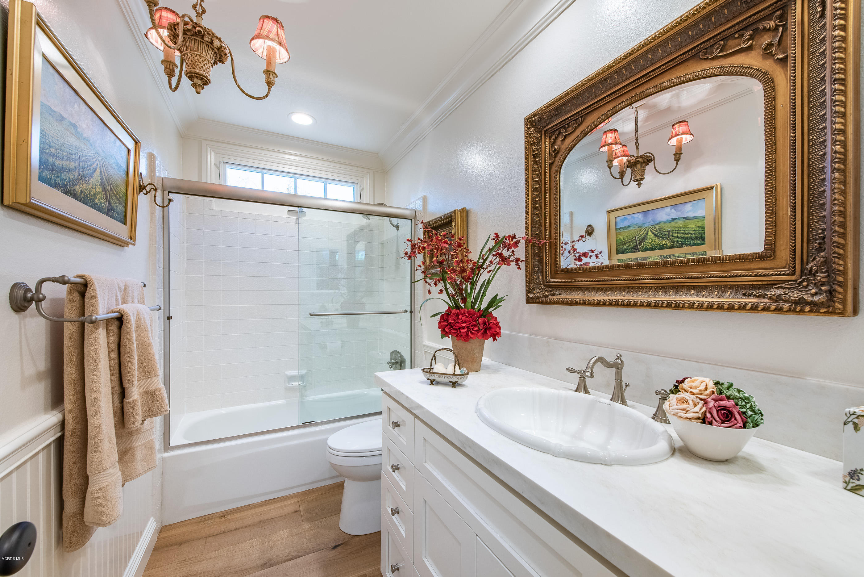 270 Longbranch Road Simi Valley, CA 93065 - Photo 20 of 51 270 Longbranch Rd Simi Valley-26