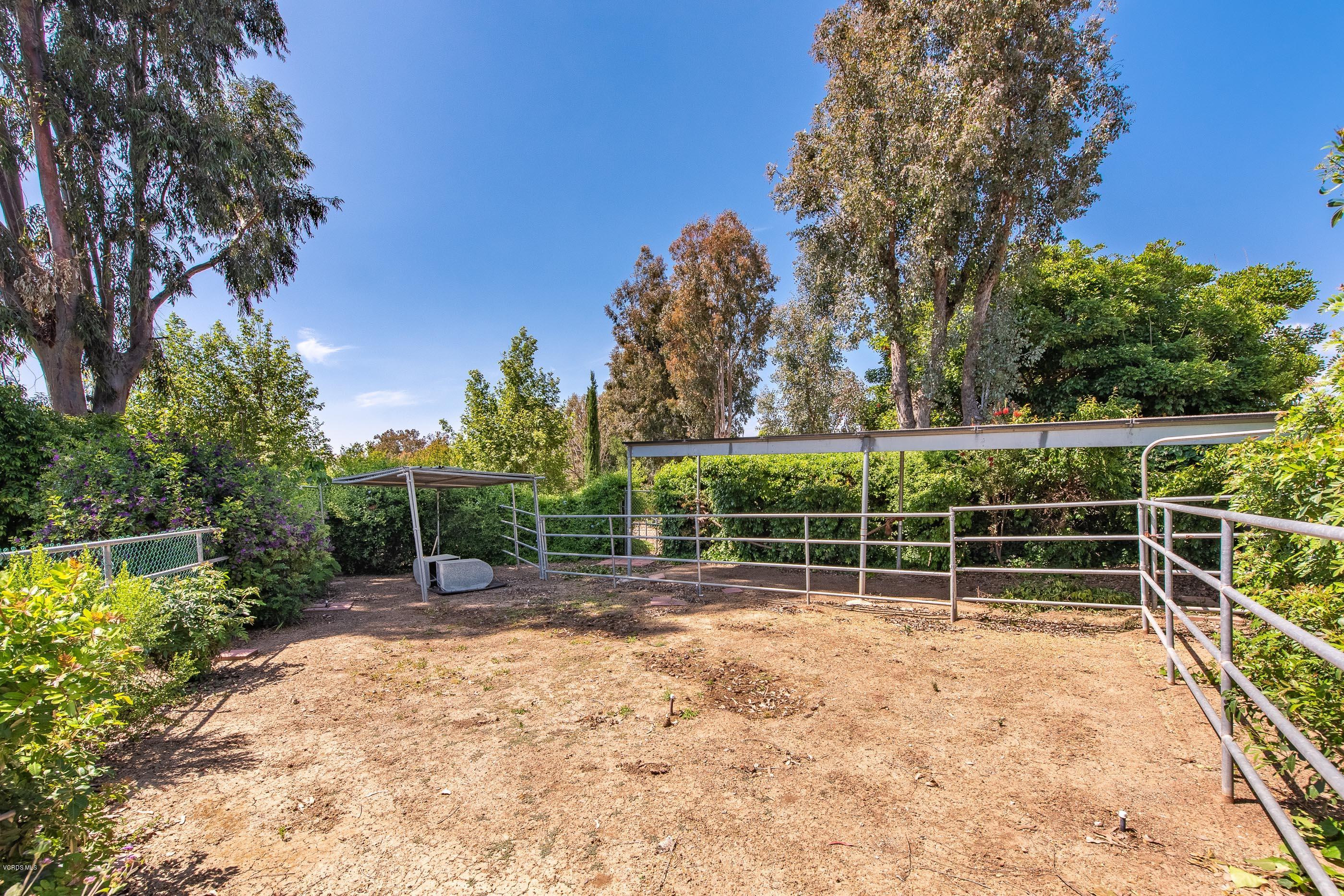 270 Longbranch Road Simi Valley, CA 93065 - Photo 39 of 51 270 Longbranch Rd Simi Valley-45
