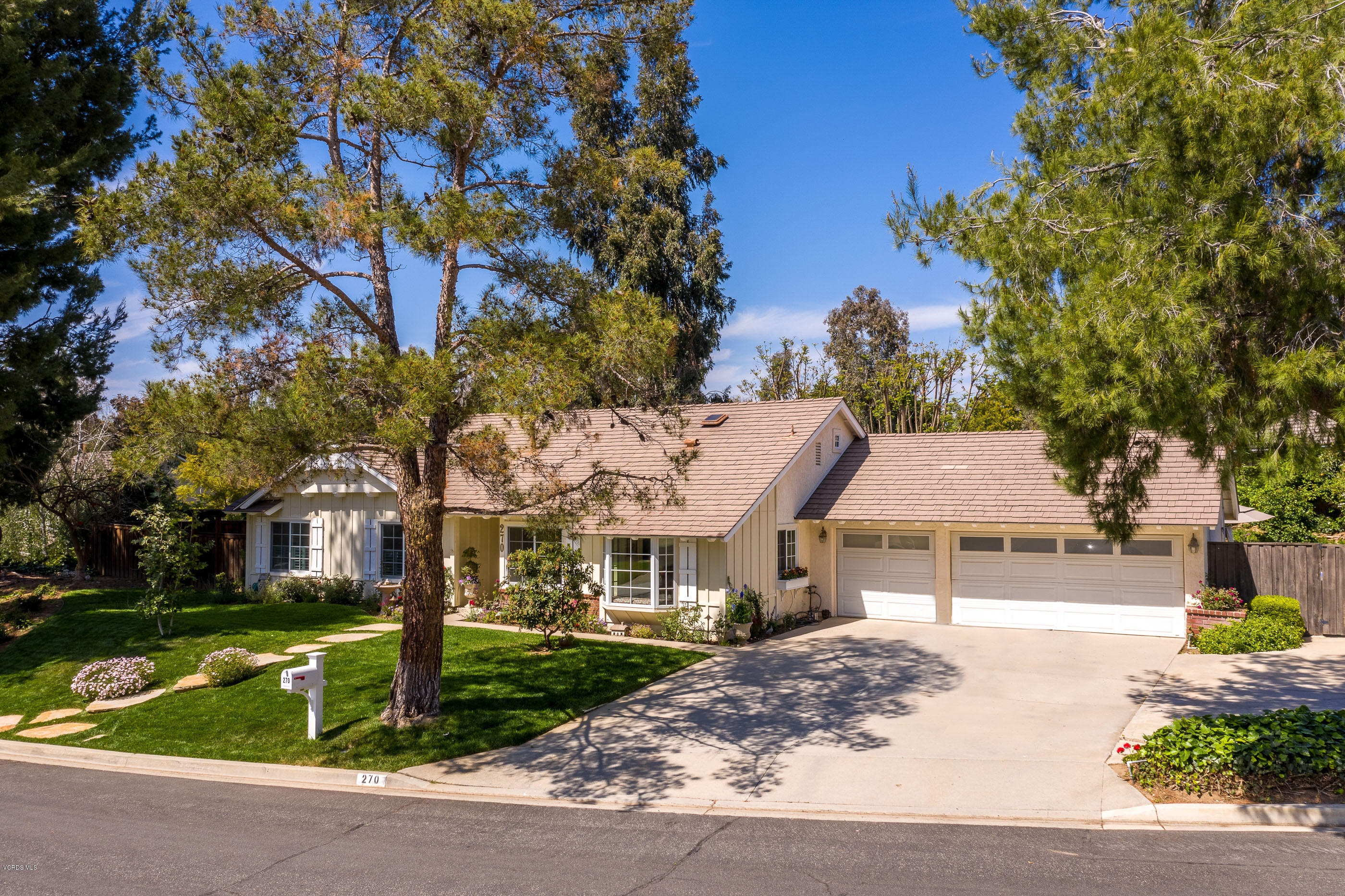 270 Longbranch Road Simi Valley, CA 93065 - Photo 46 of 51 270 Longbranch Rd Simi Valley-1