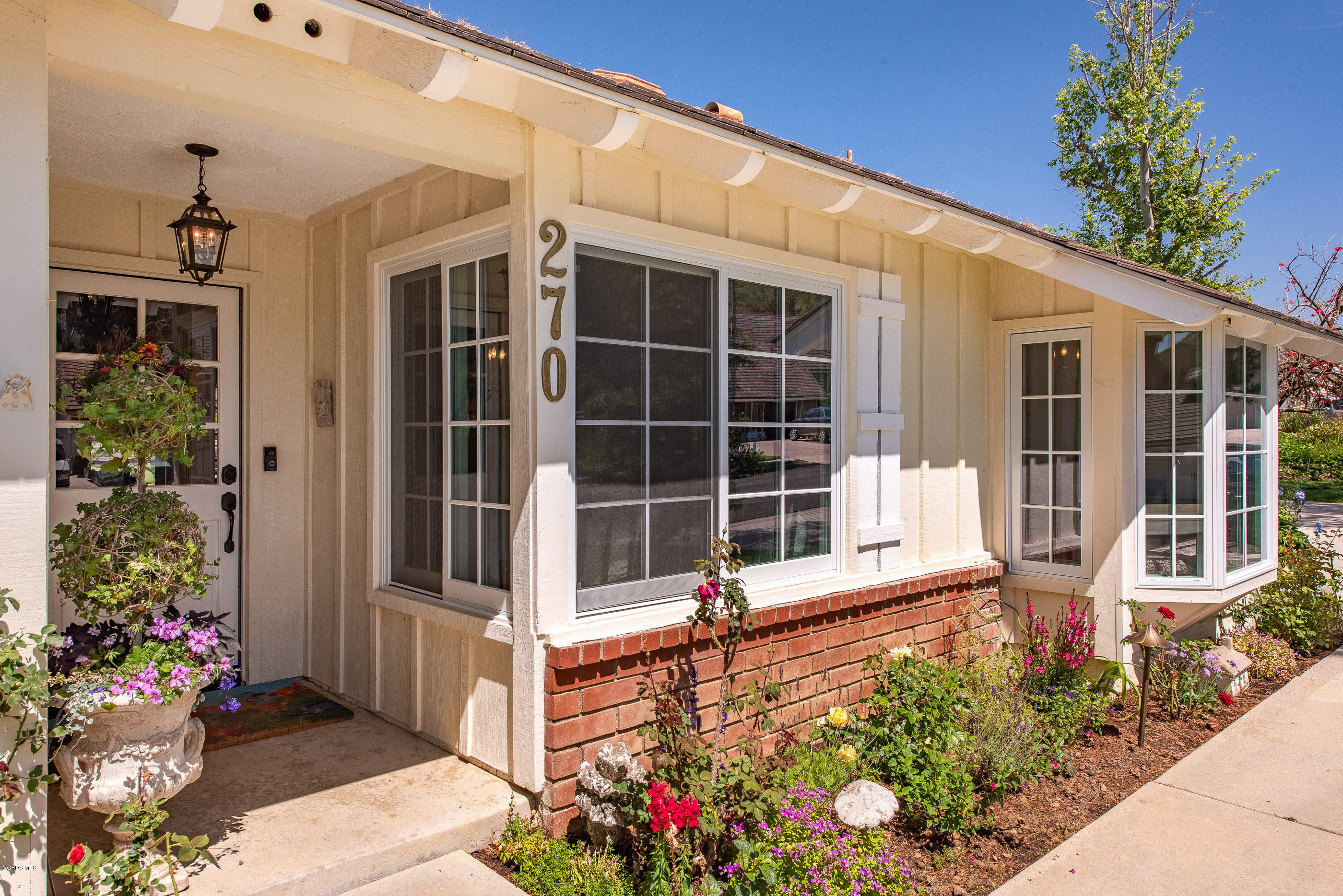 270 Longbranch Road Simi Valley, CA 93065 - Photo 48 of 51 270 Longbranch Rd Simi Valley-6