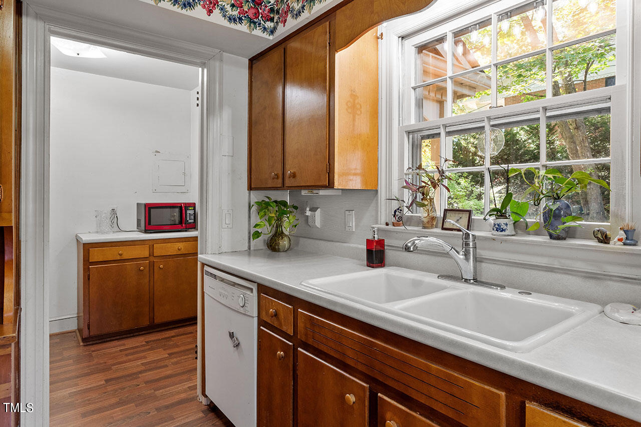 3408 Caldwell Drive Raleigh, NC 27607 - Photo 29 of 46 3408 Caldwell Drive_30