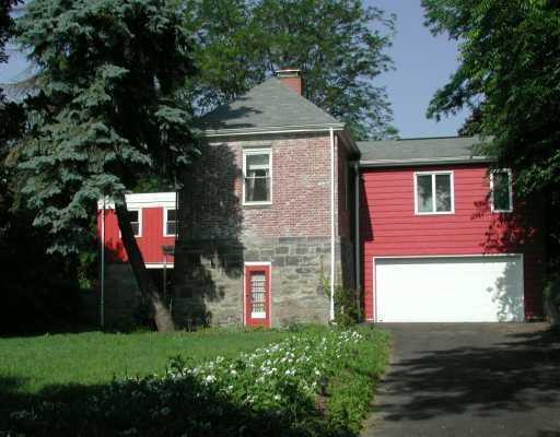 2740 Mt Royal Road Pittsburgh, PA 15217 - Photo 1 of 8 Gallery Image 1