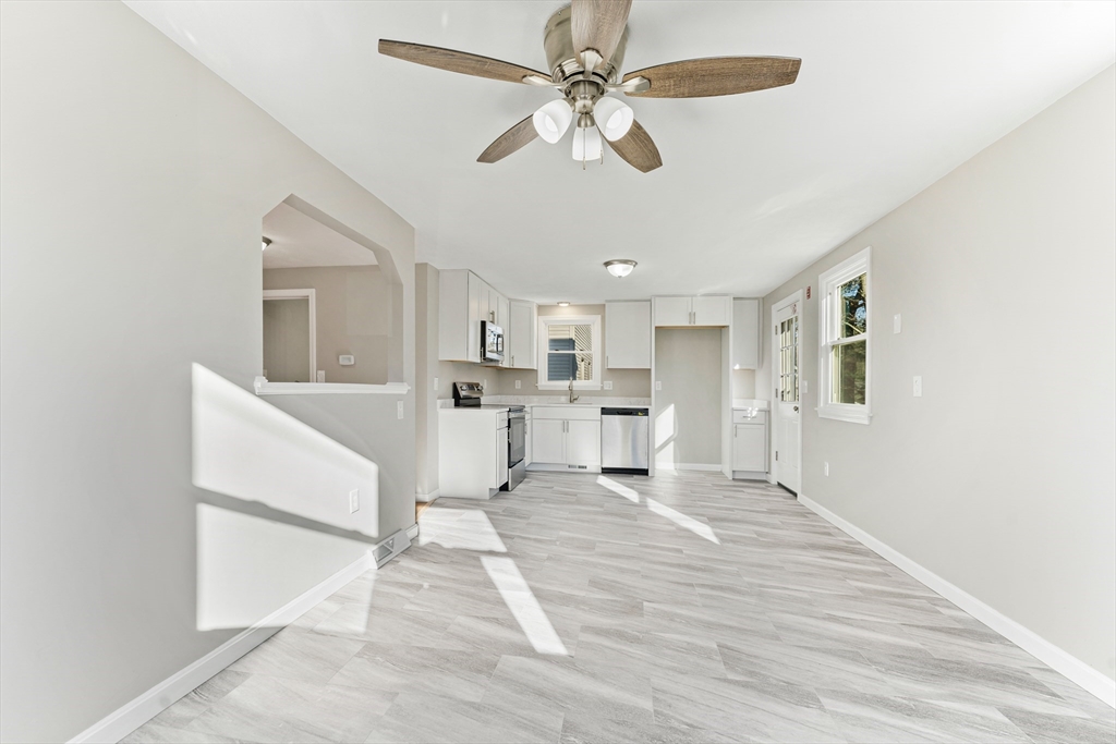 16 Pines Road Billerica, MA 01821 - Photo 18 of 41 Gallery Image 18