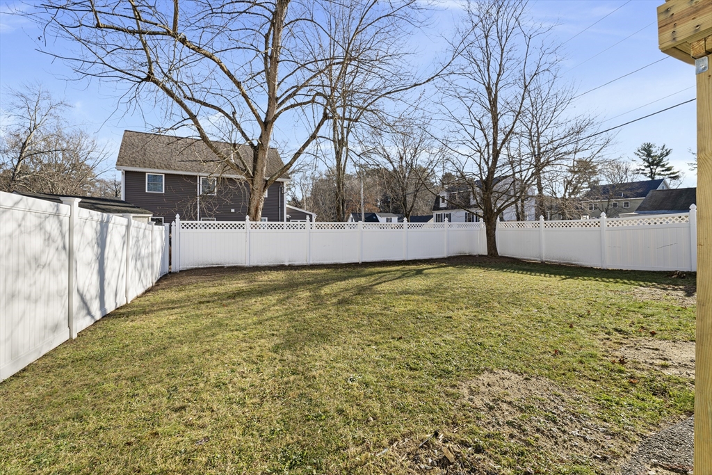 16 Pines Road Billerica, MA 01821 - Photo 8 of 41 Gallery Image 8