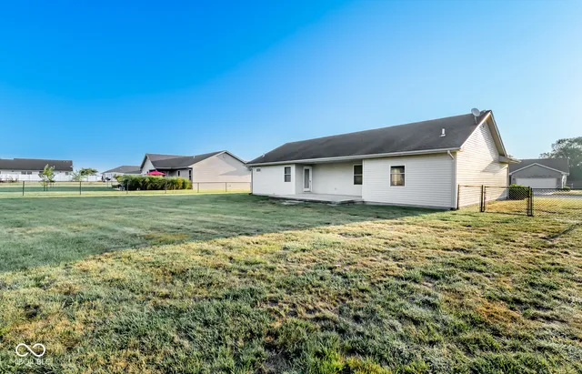 $269,000 | 3440 Elizabeth's Way, Seymour, IN 47274