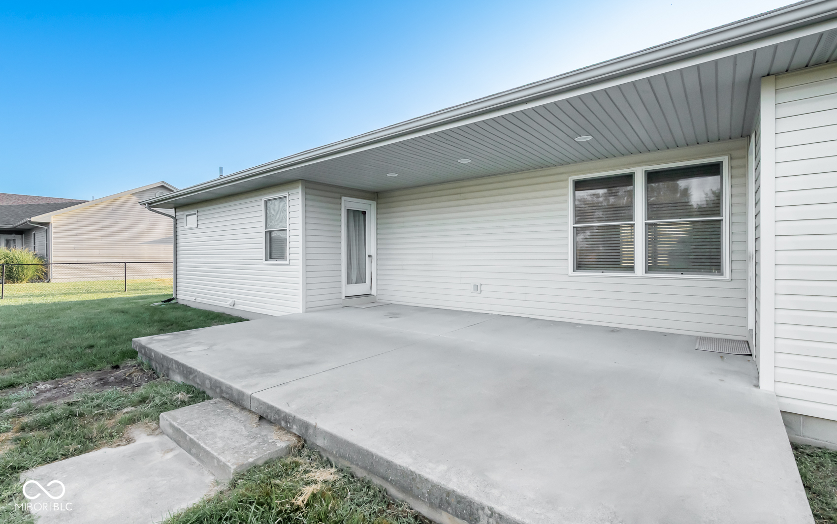 3440 Elizabeth's Way Seymour, IN 47274 - Photo 13 of 81