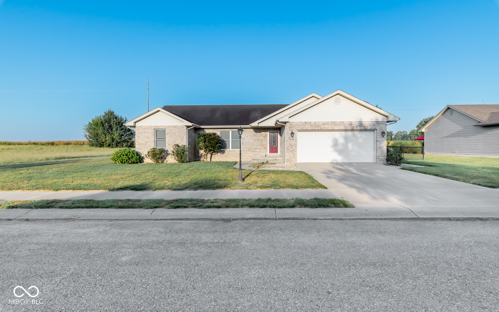 3440 Elizabeth's Way Seymour, IN 47274 - Photo 2 of 81