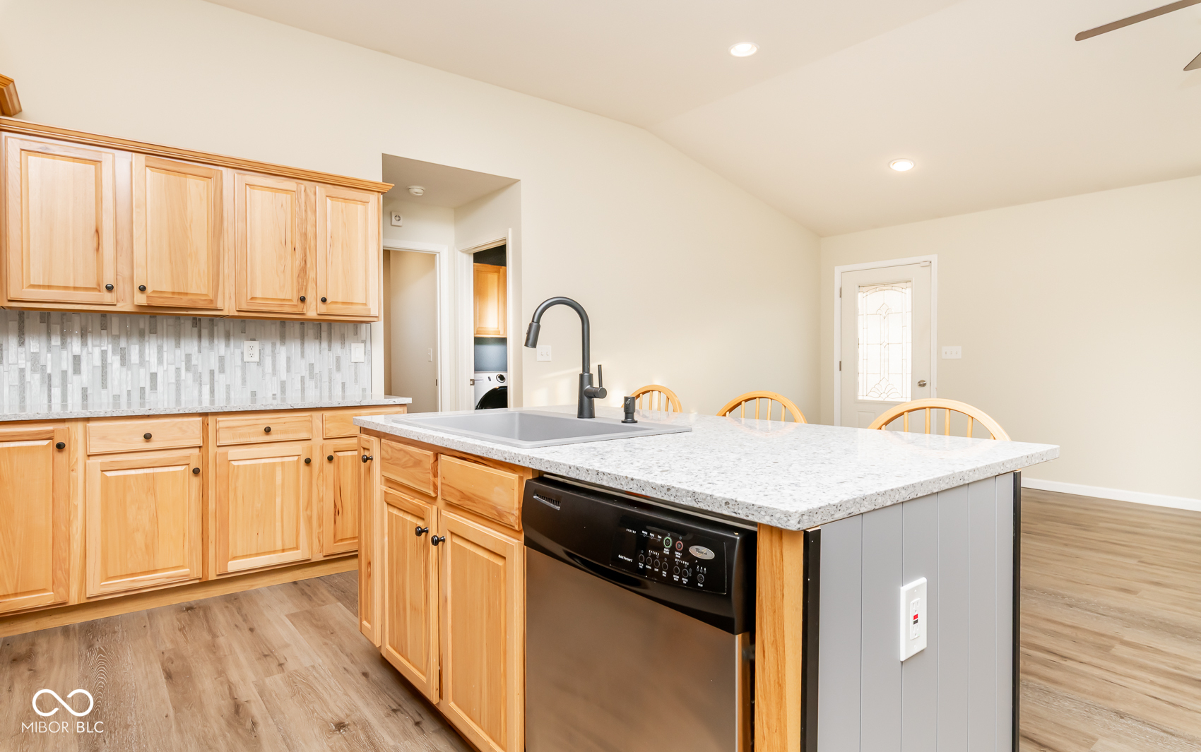 3440 Elizabeth's Way Seymour, IN 47274 - Photo 29 of 81