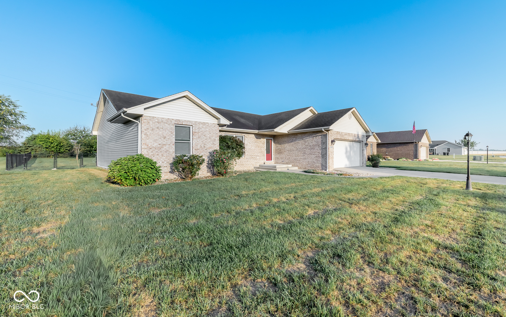 3440 Elizabeth's Way Seymour, IN 47274 - Photo 4 of 81