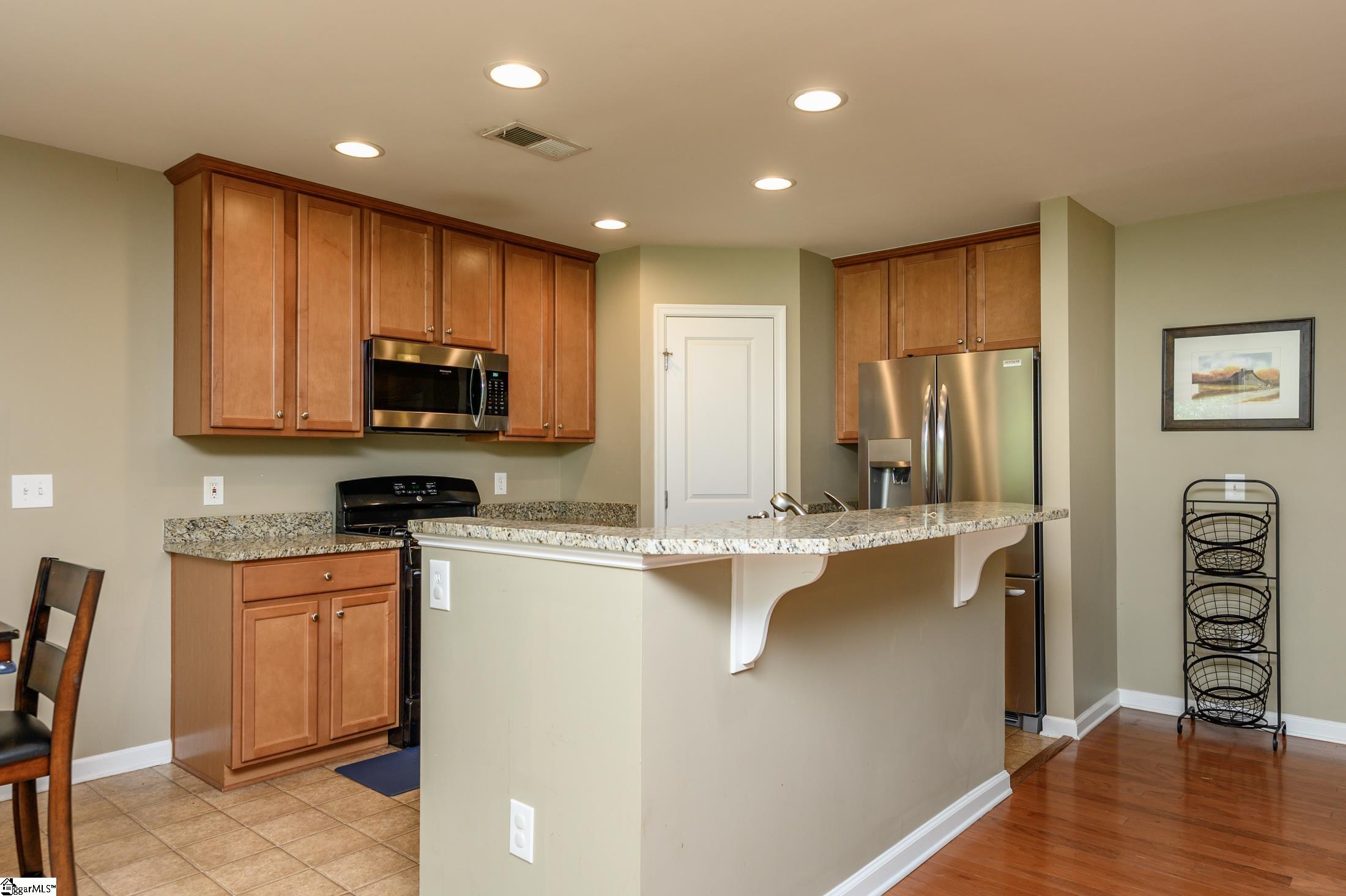 30 Shale Court Greenville, SC 29607 - Photo 13 of 28 Gallery Image 13