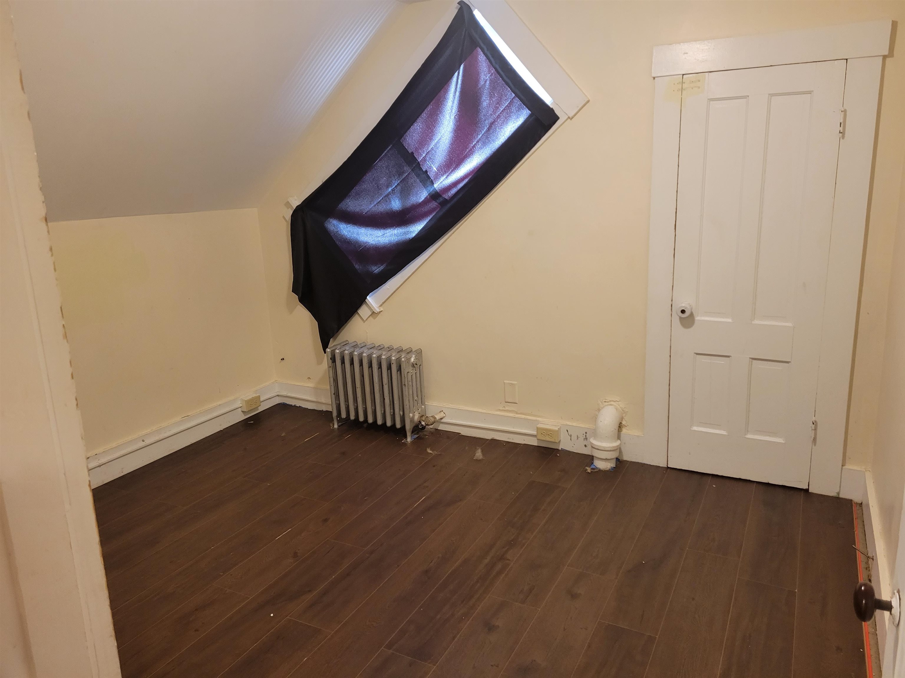 13 Ridgeway Street Springfield, VT 05156 - Photo 3 of 13