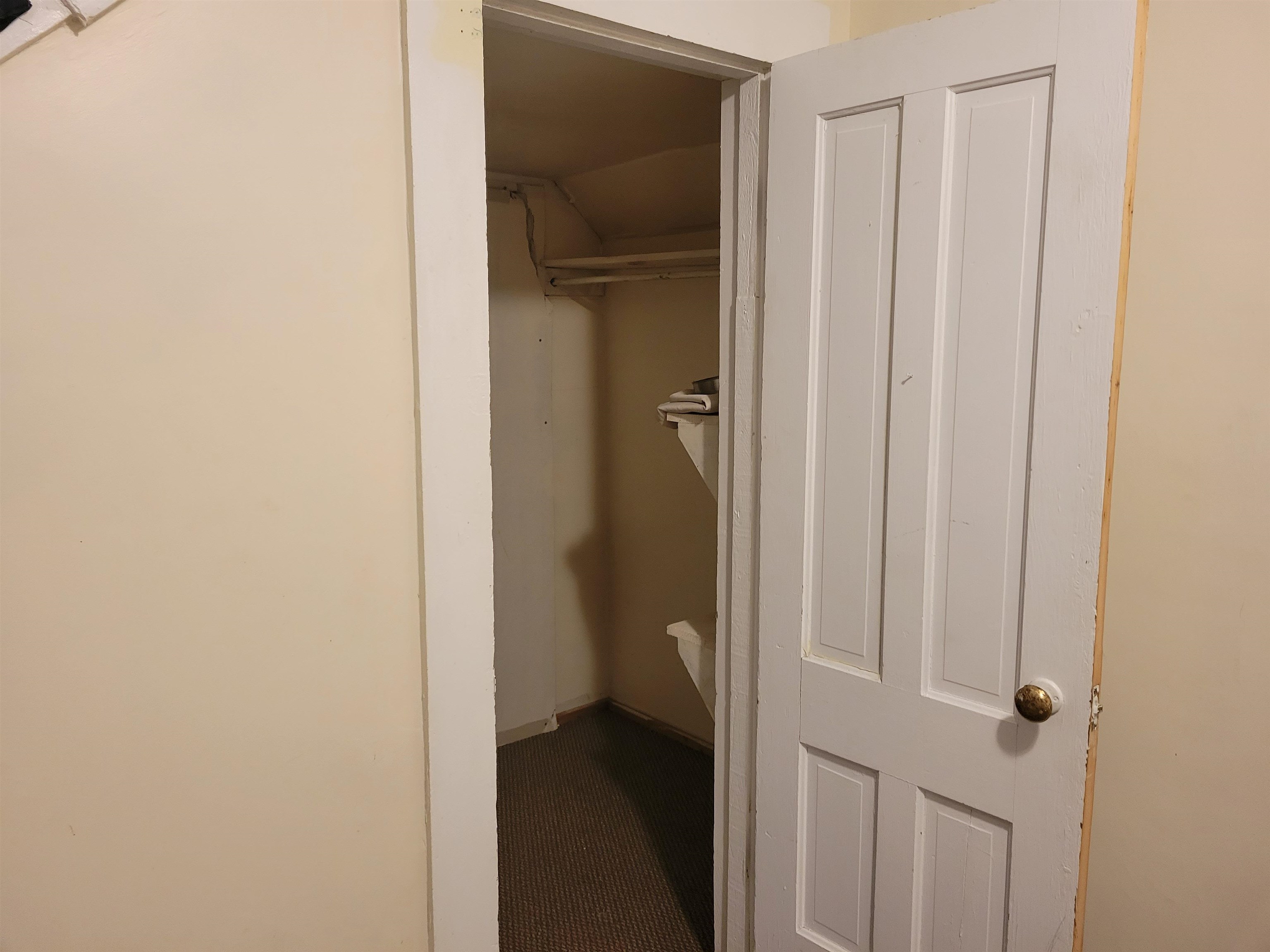 13 Ridgeway Street Springfield, VT 05156 - Photo 4 of 13