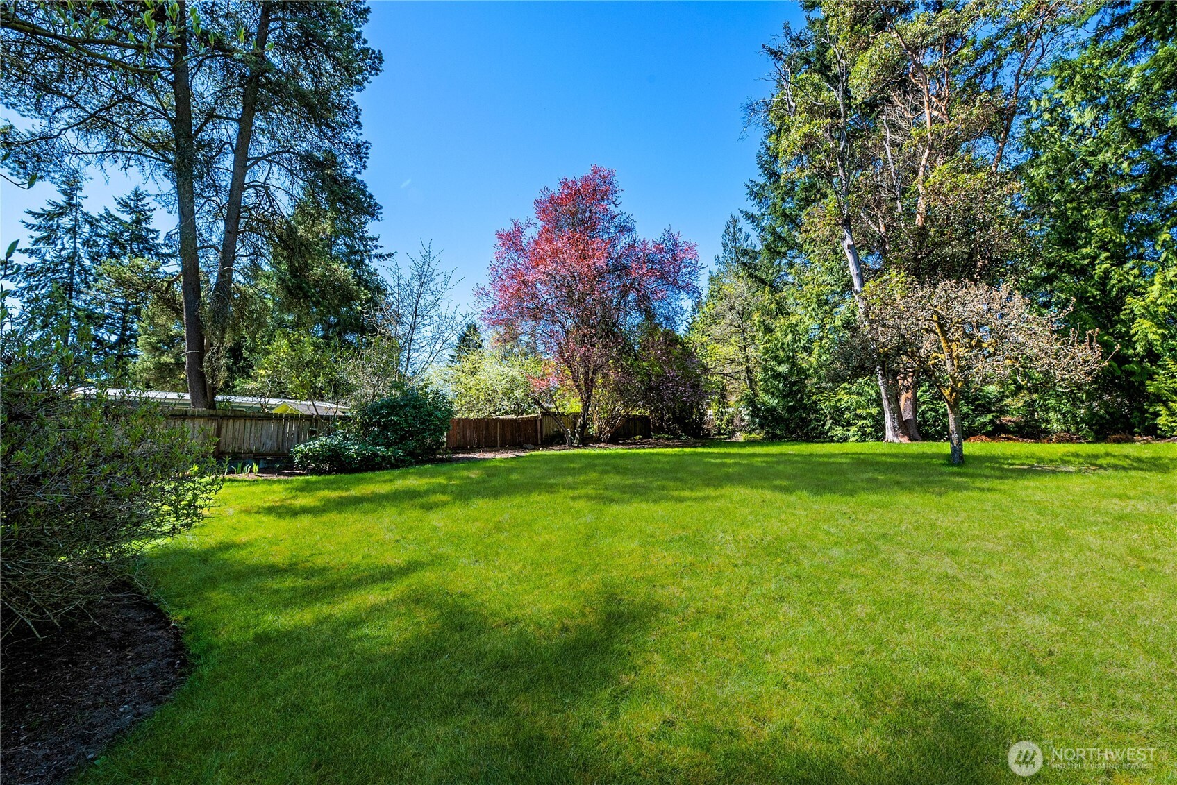 2209 Northeast 177th Street Shoreline, WA 98155 - Photo 35 of 40