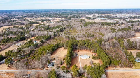 $650,000 | 8601 Riley Hill Road, Zebulon, NC 27597