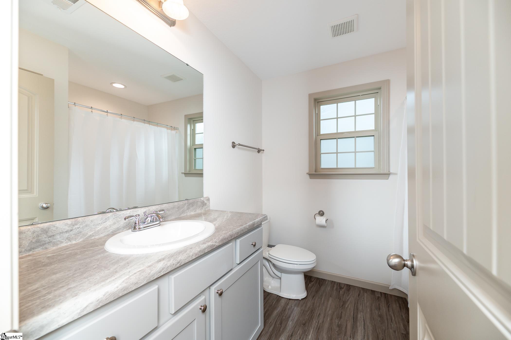 120 Sleepy River Road Simpsonville, SC 29681 - Photo 13 of 19 Gallery Image 13