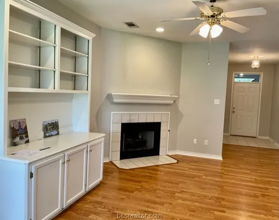 $1,875 | 212 Landsburg Court, College Station, TX 77845