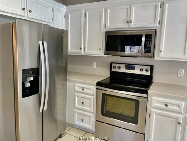 $1,875 | 212 Landsburg Court, College Station, TX 77845