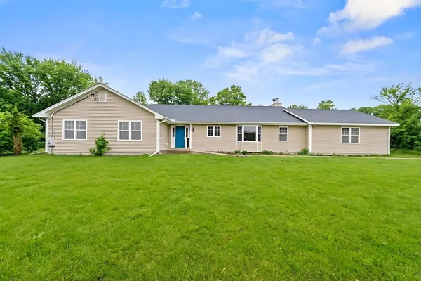 $794,999 | 74 Pompositticut Street, Stow, MA 01775