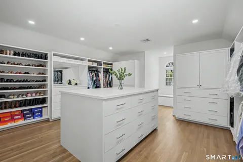 $2,650,000 | 12 Ledge Road, Norwalk, CT 06853