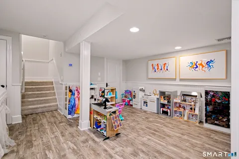 $2,650,000 | 12 Ledge Road, Norwalk, CT 06853