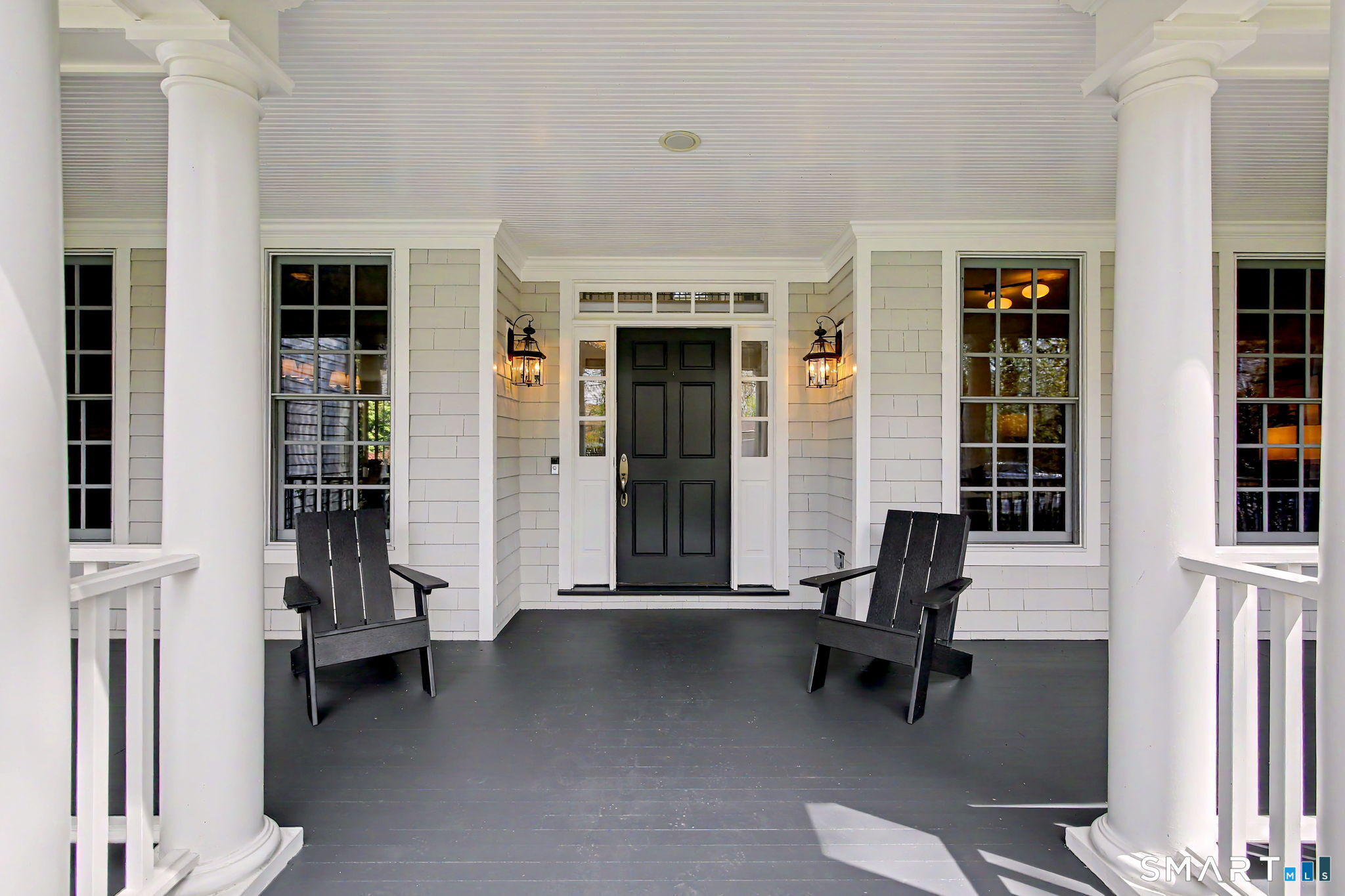 12 Ledge Road Norwalk, CT 06853 - Photo 3 of 40