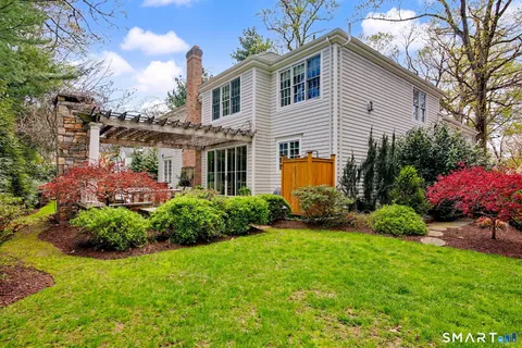 $2,650,000 | 12 Ledge Road, Norwalk, CT 06853