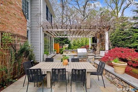 $2,650,000 | 12 Ledge Road, Norwalk, CT 06853