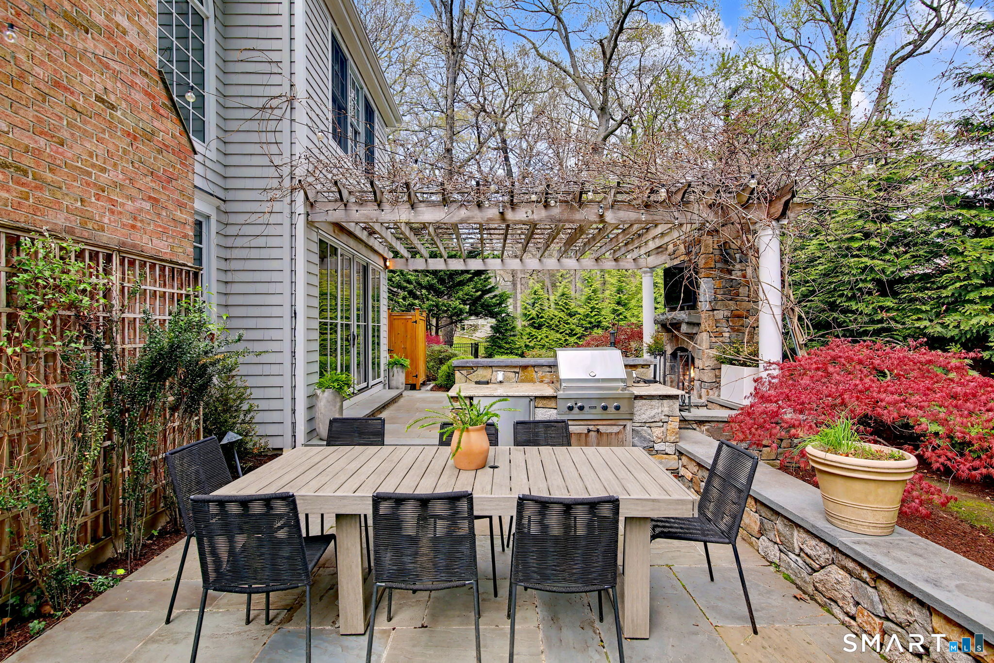 12 Ledge Road Norwalk, CT 06853 - Photo 34 of 40