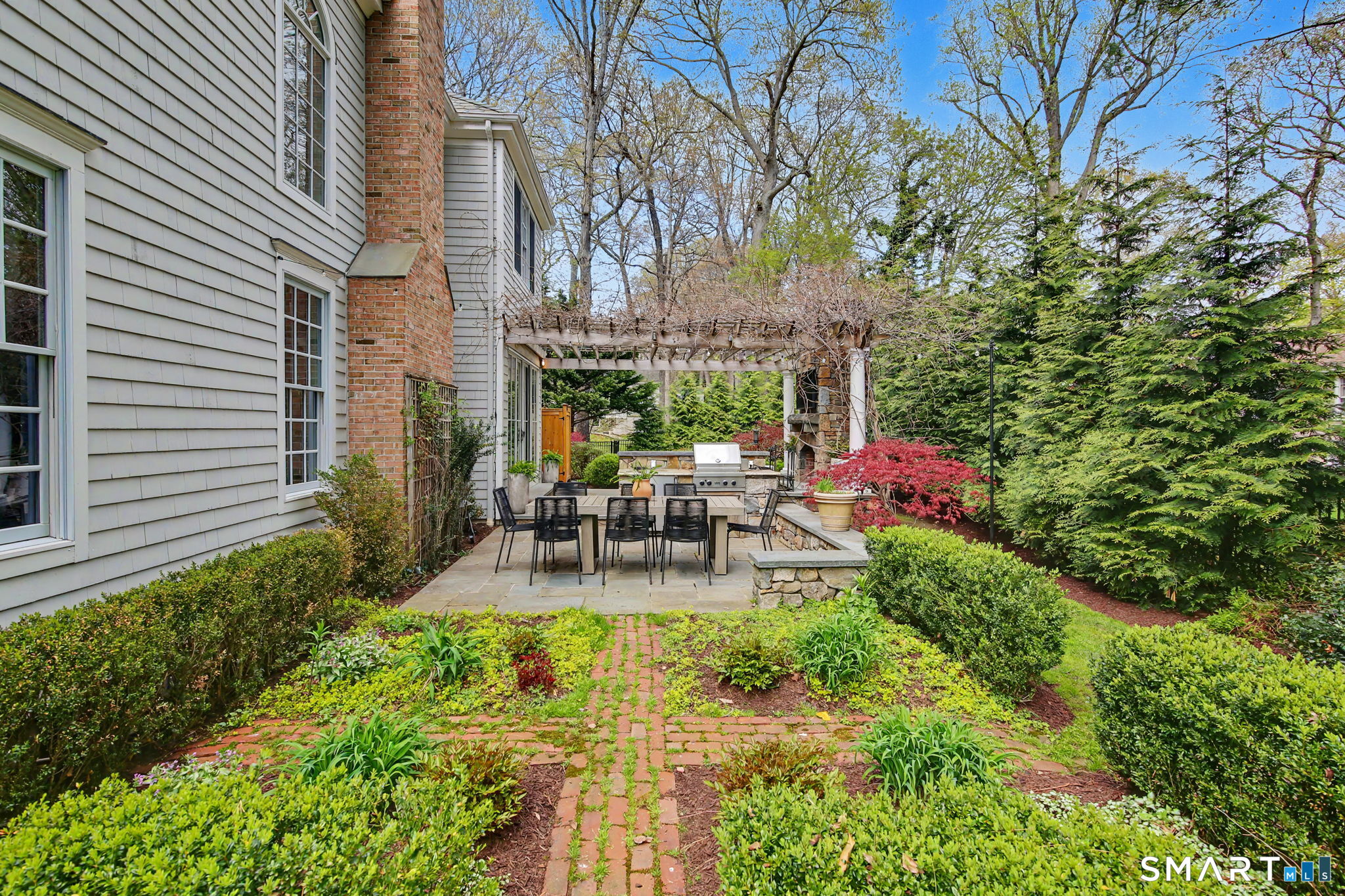 12 Ledge Road Norwalk, CT 06853 - Photo 35 of 40